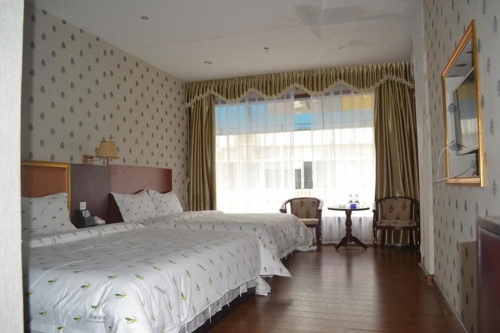 Cai Yue Hotel Шънджън Екстериор снимка